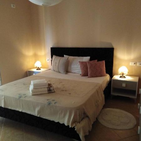 Jelena'S Luxury Apartments Sarandë Buitenkant foto