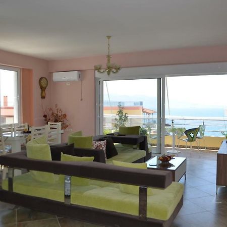 Jelena'S Luxury Apartments Sarandë Buitenkant foto