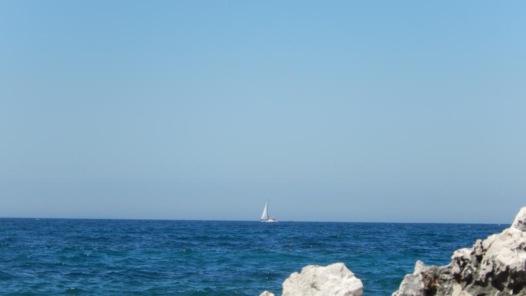 Jelena'S Luxury Apartments Sarandë Buitenkant foto