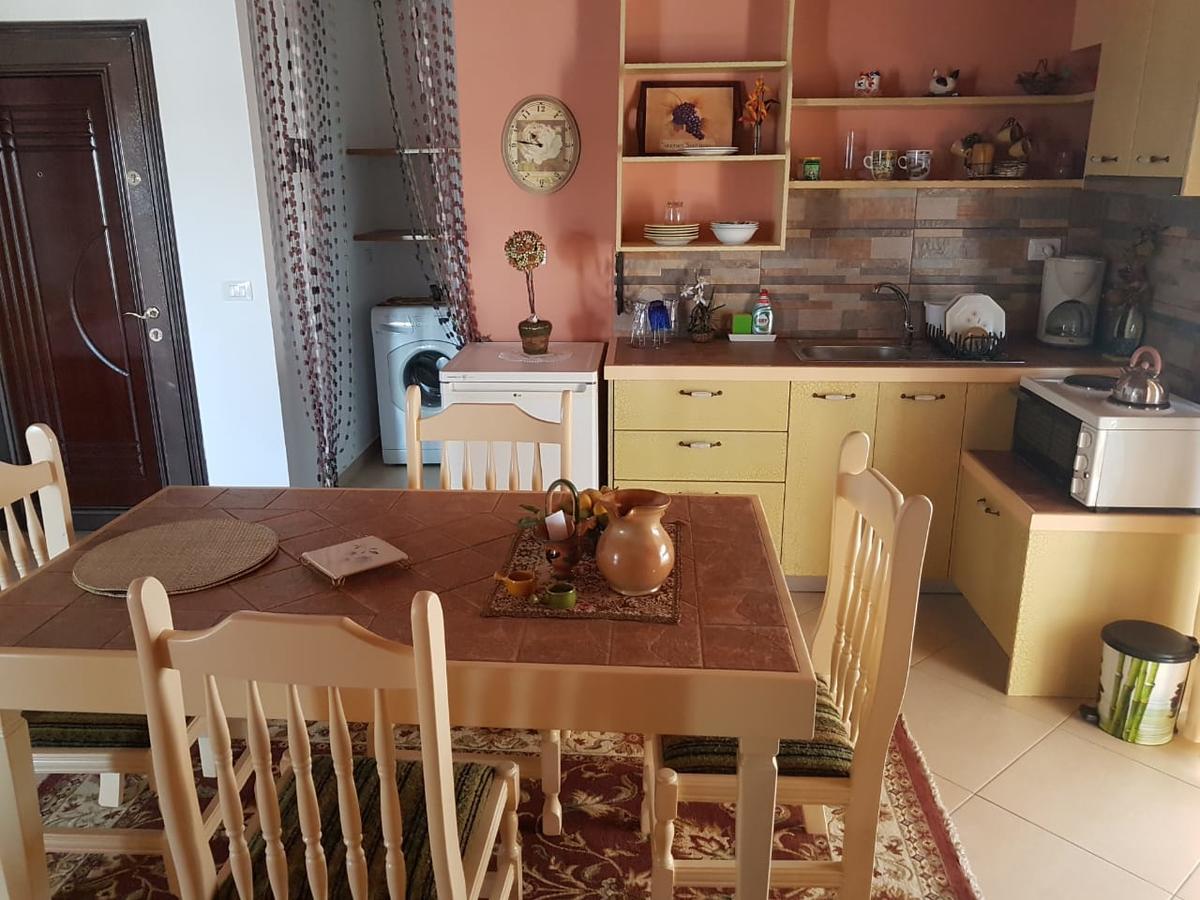 Jelena'S Luxury Apartments Sarandë Buitenkant foto